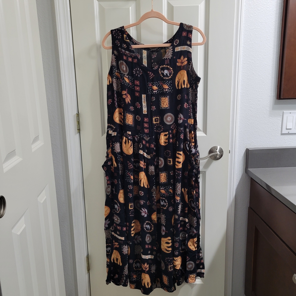 Bila Black and Gold Patterned Midi Dress